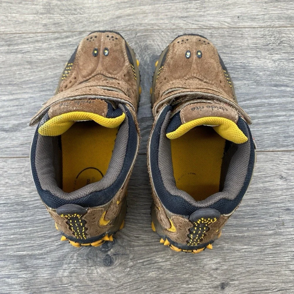 Stride Rite product details